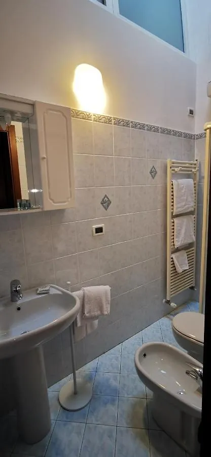 Agriturismo-R&B Corte Dei Gioghi Ferrara Italy